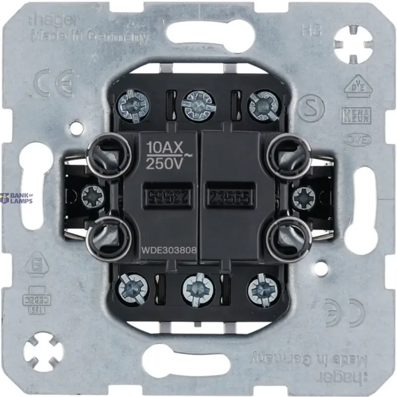Hager Changeover Switch Double on/off/ with separate input WDE303808