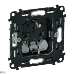 Legrand 753021 — Socket Outlet Valena Life/Allure 2P+E, Schuko, Automatic Terminals, 2M, 16A