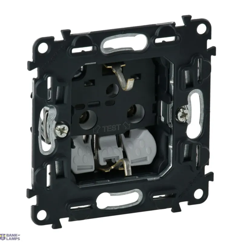 Legrand Socket Outlet Valena Life/Allure 2P+E, Schuko, Automatic 753021