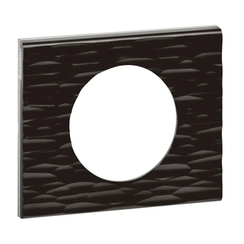 Legrand Plate IP20, IK04, 8.5 mm, 82 mm, 100 mm, 1-Gang 069021