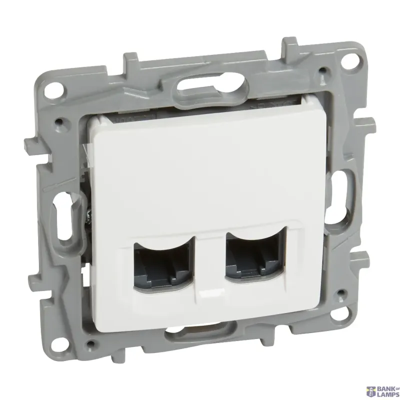 Legrand Double Socket Outlet NILOE IP20, RJ45, CAT6, W 75.8mm, H 764574