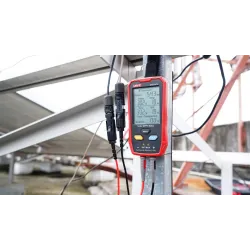 MPPT testeris, 5-800 W, 0-35 A, 12-60 VDC, manuālais/automātiskais režīms, UNI-T