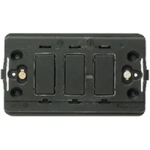 BTicino 503R — Module Mounting Support 3 Modules, Duroplast BTicino 503R — Module Mounting Support 3 Modules, Duroplast