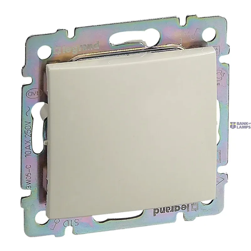 Legrand Push Button Valena 10 A, 1P, 230 V, 250 V, IP31 774311