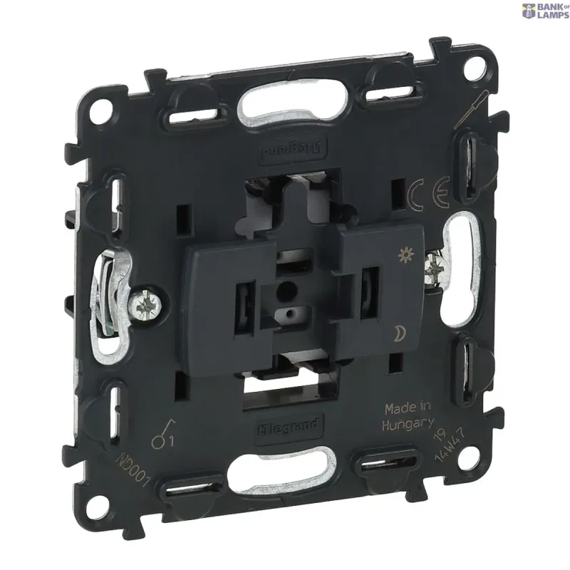 Legrand One-Way Switch VALENA LIFE/ALLURE 250 V, 10 A, IP20, IK04 752001