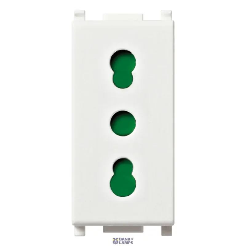 Vimar 2P+E 16A P17/11 outlet white 14203