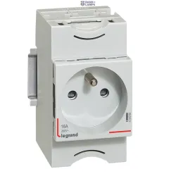 Legrand 004280 — розетка Outlet Lexic 16A, 250V, 1 Outlets, IP2X
