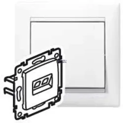 Legrand 774238 — RJ45 розетка Cat 5E, UTP, White, 71 mm, 36 mm