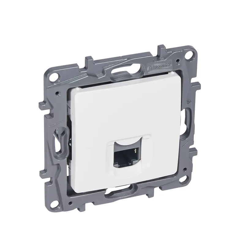 Legrand RJ45 Cat 6 FTP Niloé White, IP20, 75.8 mm, 42.8 mm 764577