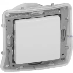 Legrand 764514 — Two-Way Switch 10AX, 10A, Automatic Terminals, IP44, Flush-Mounted