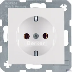 Berker 47431909 — SCHUKO Socket outlet S.1/B.3/B.7, Polar white, matt, Plastic