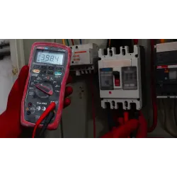 Multimetrs-Solar Pro, 2,5kV DC, 1kV AC, 10A AC/DC, 60M?; 60mF; 1MHz; 1000?, TRMS, 5m kritums, IP67, Bluetooth, CAT IV 1000V&CAT III 1500V, UNI-T