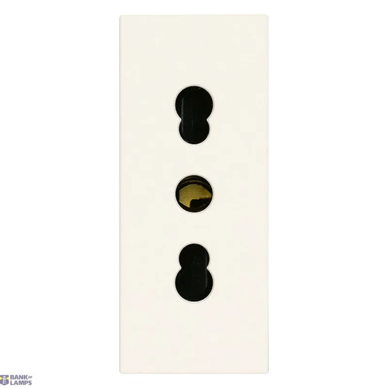 Vimar 2P+E 16A P17/11 outlet white 30203-B