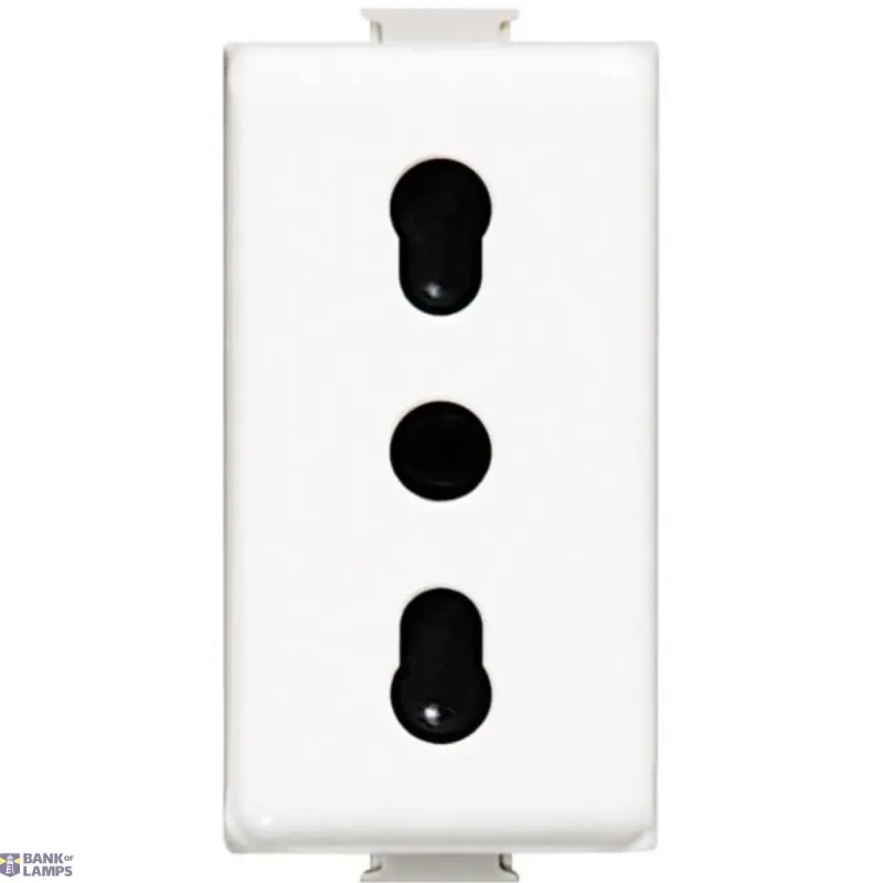 BTicino Socket Outlet Matix 10/16A, 2P+E AM5180-EU