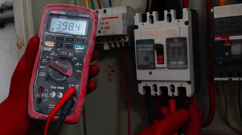 Multimetrs-Solar Pro, 2,5kV DC, 1kV
