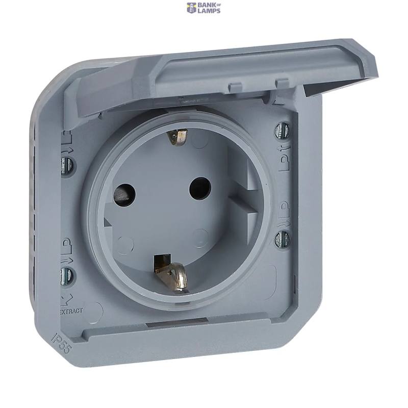 Legrand 069571L — Schuko rozete Outlet
