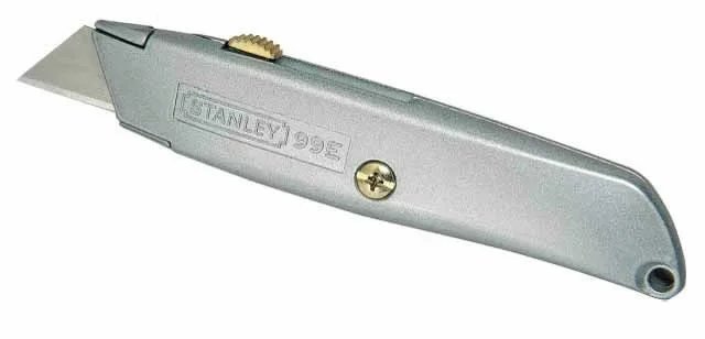 Izbīdāms nazis ar maināmu asmeni 155mm