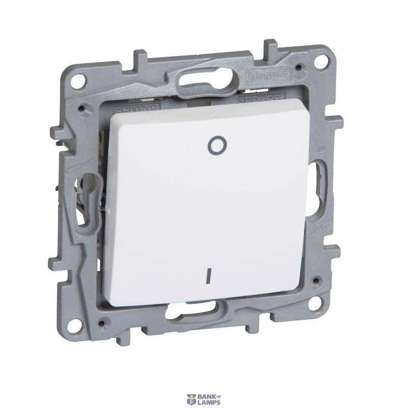 Legrand 764517 — Double slēdzis 10A